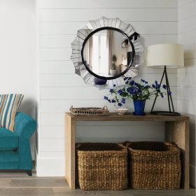 Round Accent Wall Mirror with Scalloped Design and Beveled Edges; Silver; DunaWest